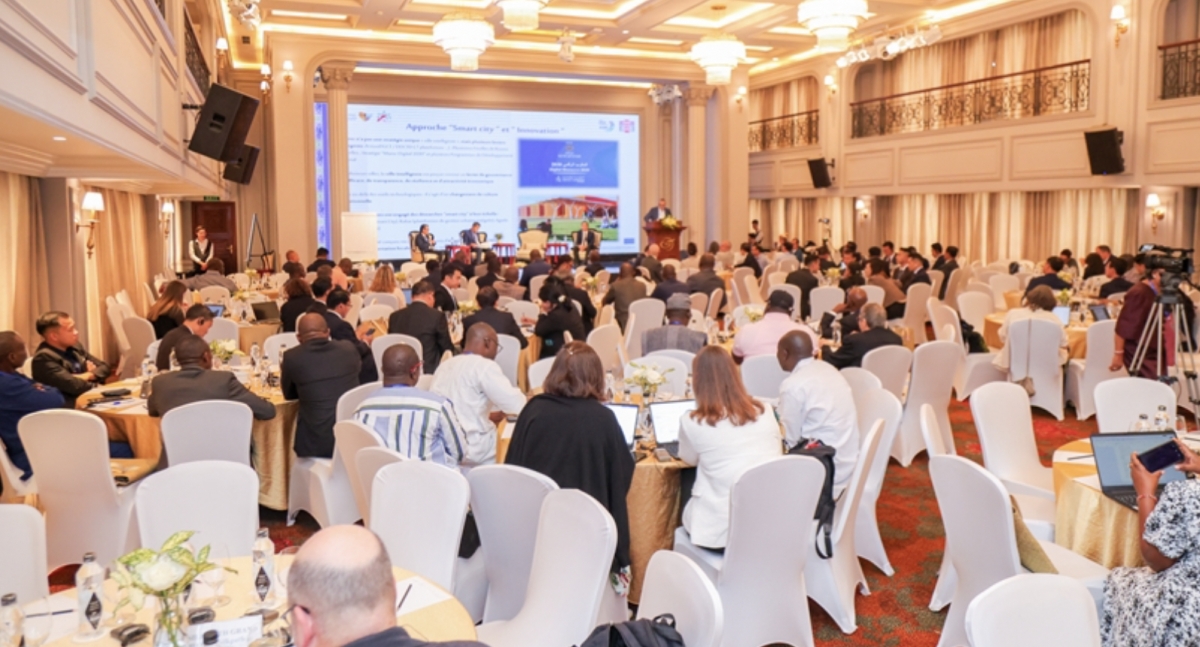 Nearly 450 Francophone mayors discuss heritage preservation in Hue
